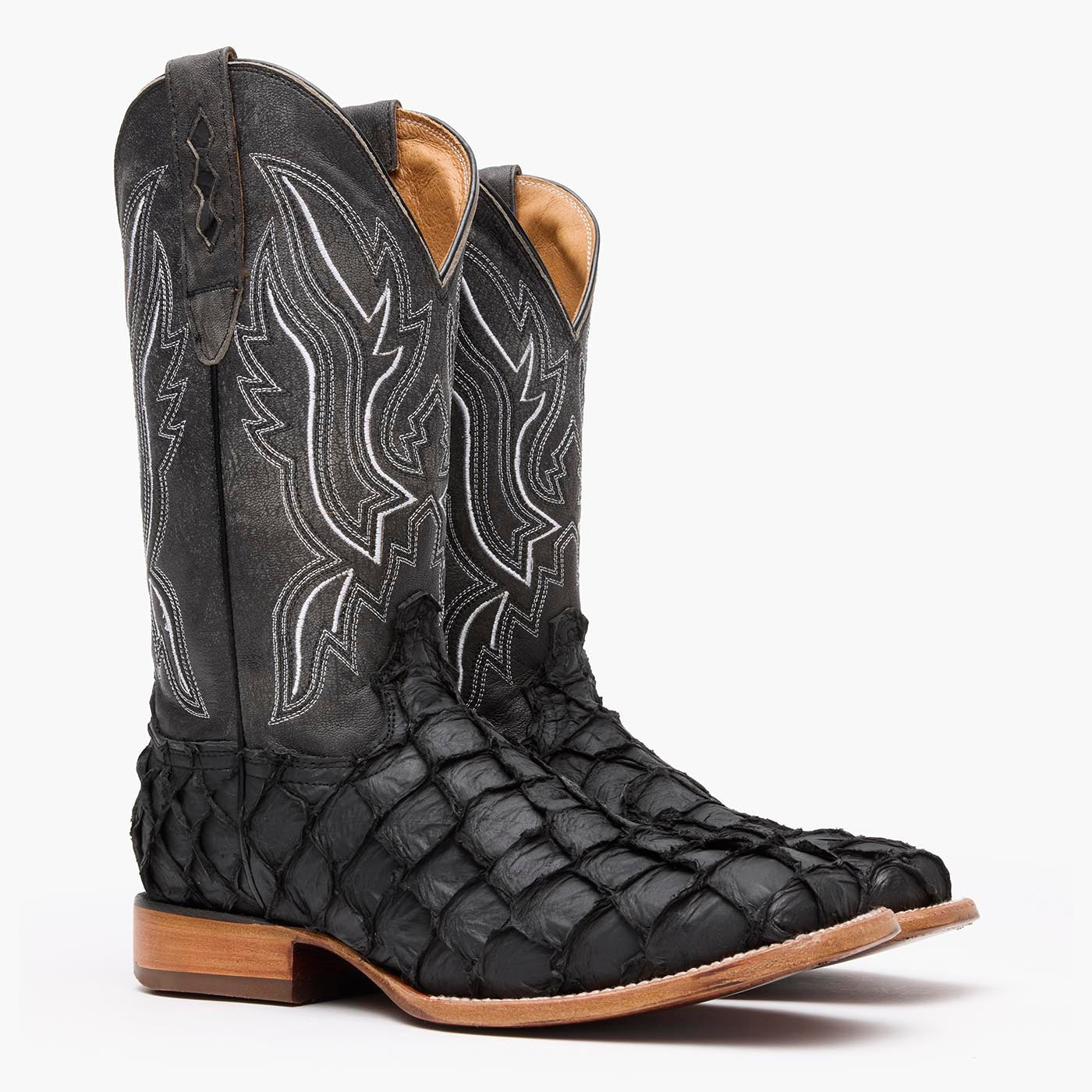 Front view of a pair of Durango black square toe Pirarucu fish western boots